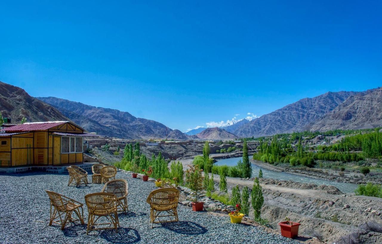 Hotel Neryok'S Indus View Chimre Exteriér fotografie